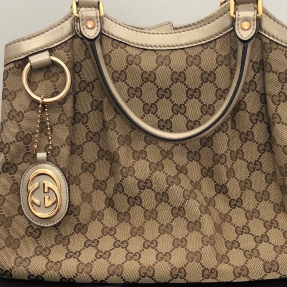 AUTHENTIC GUCCI Sukey with original dustbag and shopping bag!
